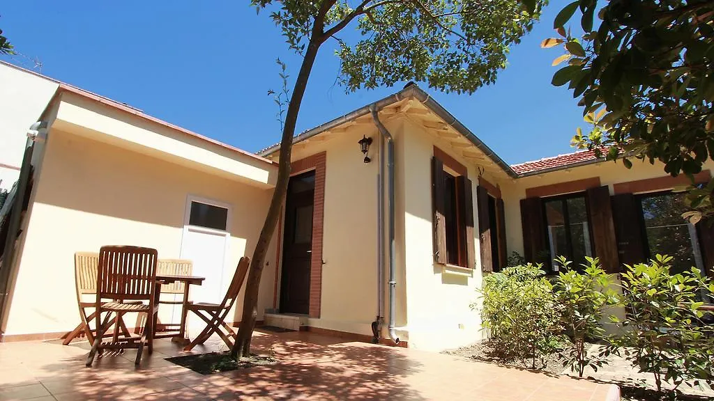 La Chartreuse Du Canal Du Midi Holiday home Toulouse France